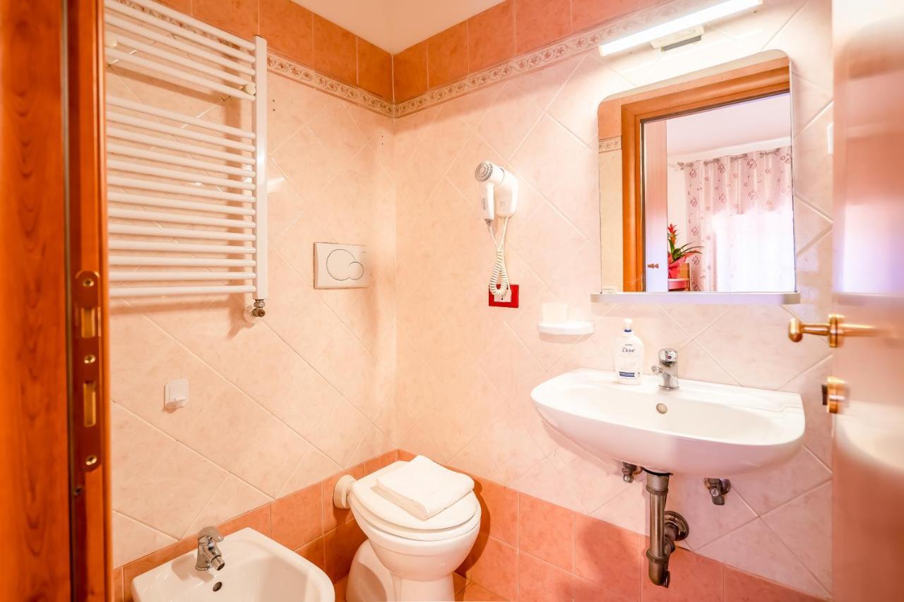 Booking Inn Rome Center Buitenkant foto